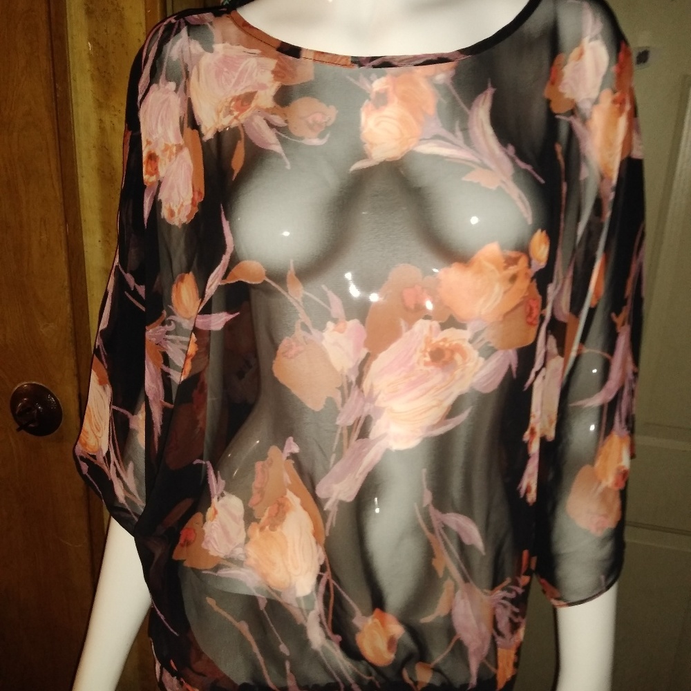 Floral top